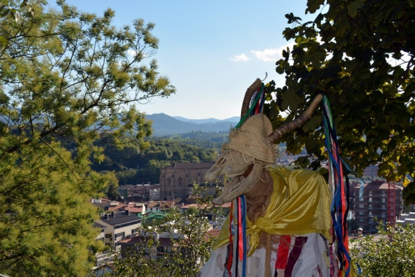 Trapujale